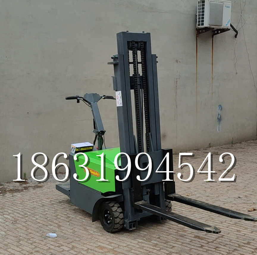 太和区优程全电动叉车插腿式堆高车液压装卸车1.5吨升高小型站驾式铲车